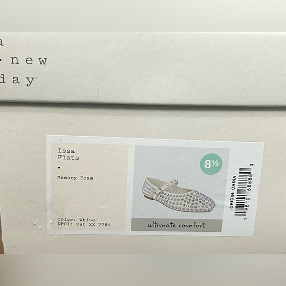 A New Day Issa Flats White Studded Mary Jane Shoes Vegan | Sz 8.5 | New With Box - Picture 10 of 11